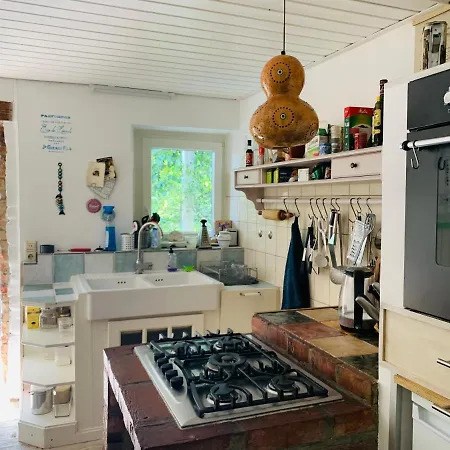 アパート - Nisa 1895