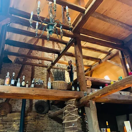 - Nisa 1895 アパート セリンゲン