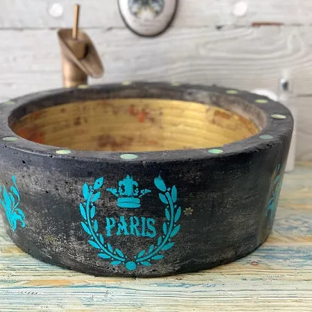 - Nisa 1895 アパート